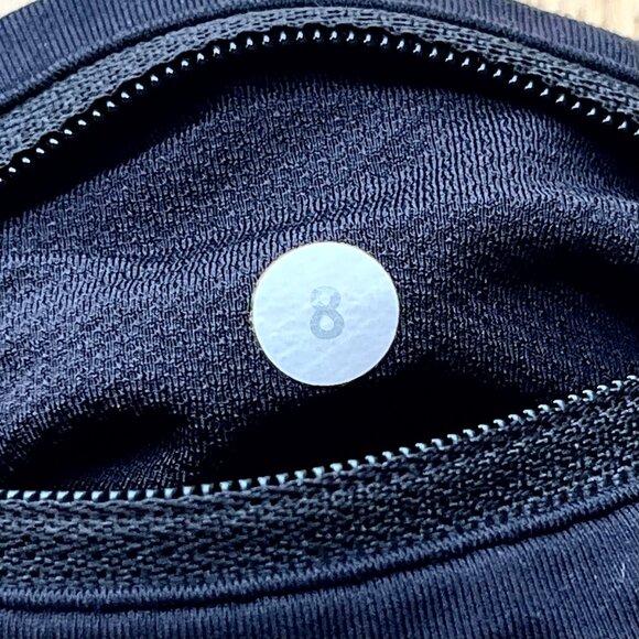 LULULEMON ATHLETICA SHORTS WOMEN’S sz 8 Vented High Rise Lined Running - Picture 7 of 12